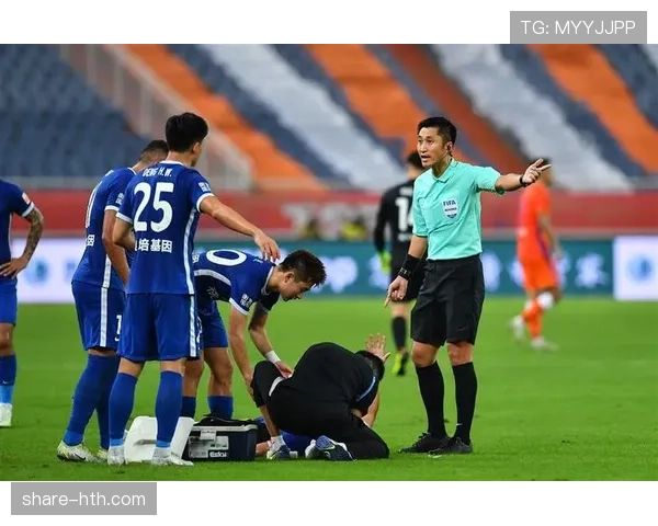 拖延时间判罚标准全解析,裁判如何准确识别犯规行为?